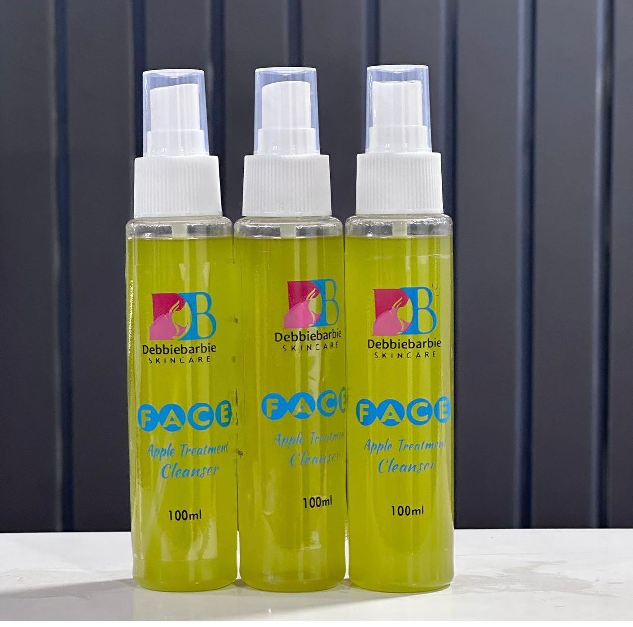 Apple Treatment Cleanser 100ml